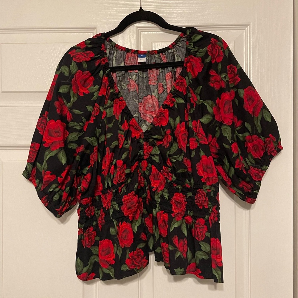 Floral Peplum Puff Sleeve Top - Black with Red Roses - Picture 2 of 3
